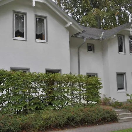 Ferienwohnung Am Buchenpark *