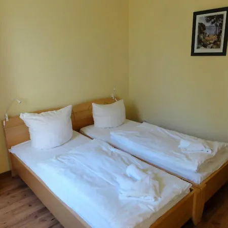 דירה Ferienwohnung _am Buchenpark_